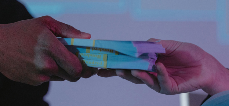 antifraude <em>adj.</em> antifraude <em>adj.</em>