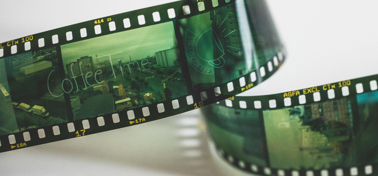 docuficción <em>f.</em>